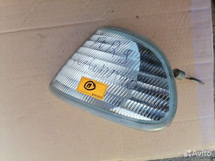 Поворотник Ford Scorpio 2