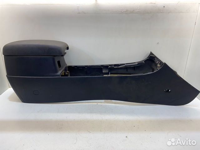 Подлокотник Mazda 6 седан GG 2.0 2003