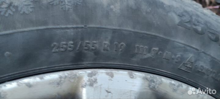 Continental ContiIceContact 4x4 255/55 R19