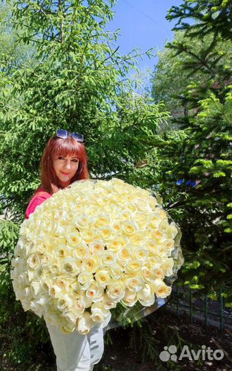 Роза Садовая ароматная Канделайт букет