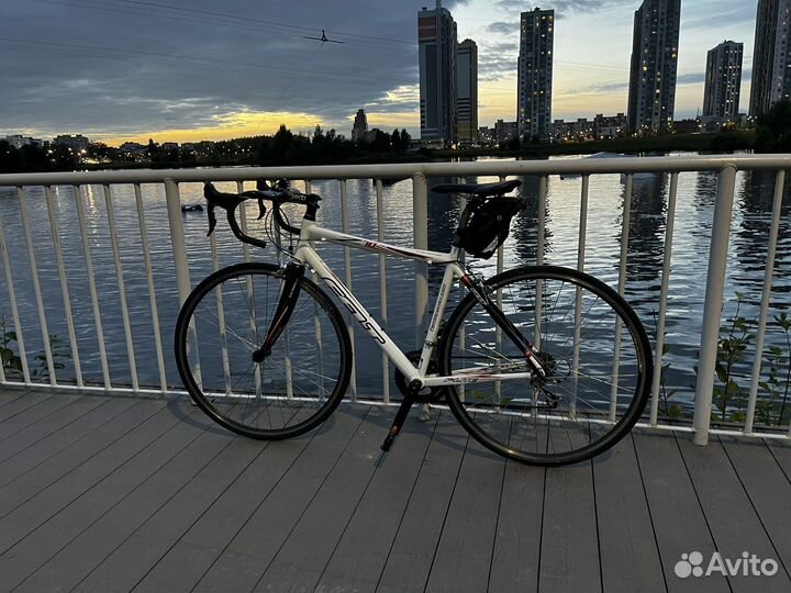 Шоссейный велосипед Felt на Dura Ace 7900