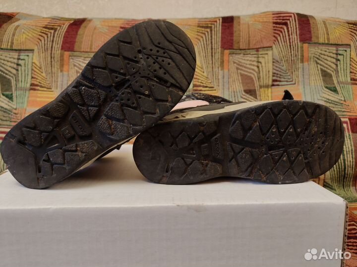 Ботинки утепленные для девочки 32 р