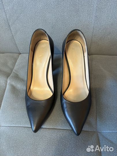 Туфли женские 38 размер carlo pazolini
