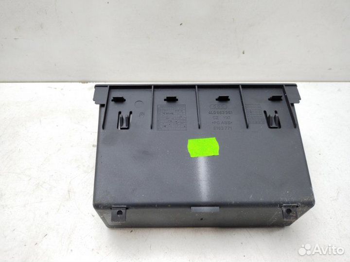 Бардачок Audi Q7 3.0 TDI 2012