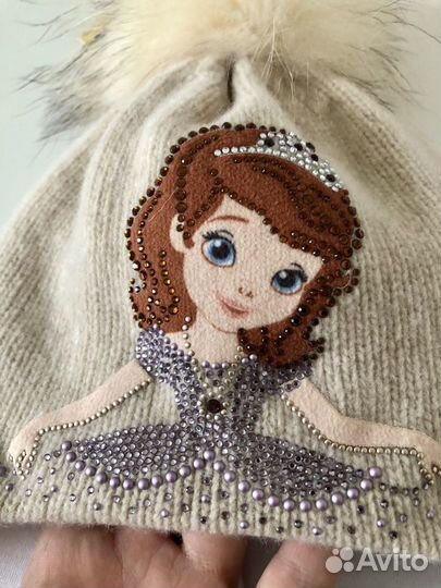 Новая утепленная шапка