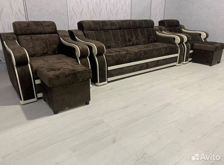 Диван в офис