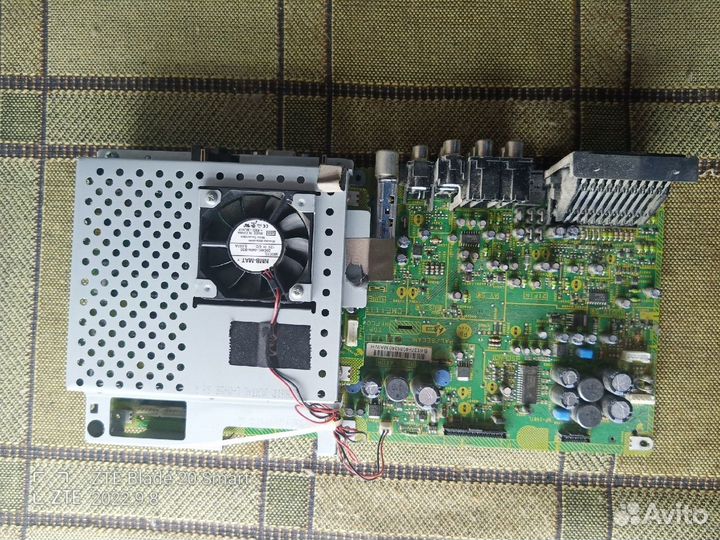 LC-26D5RU-GY в разбор