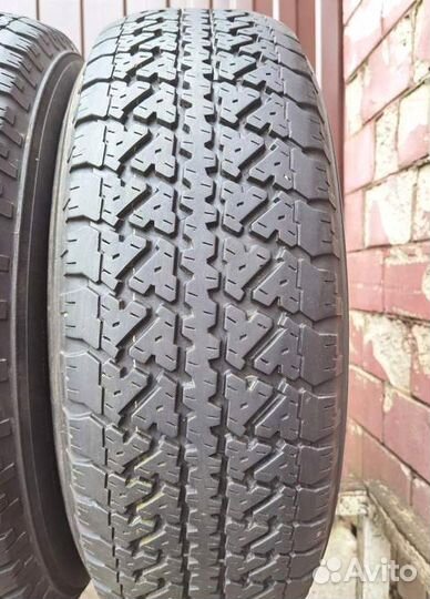 Kumho Road Venture AT 825 265/70 R16 112S