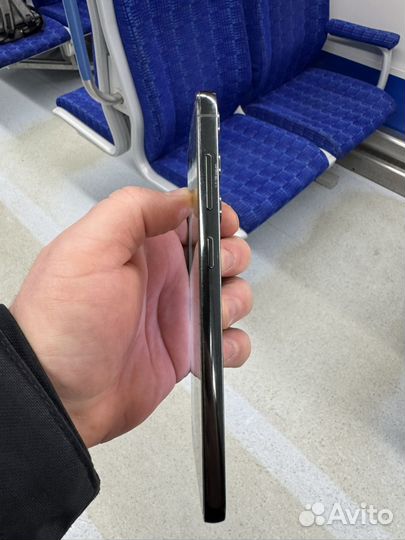 Samsung Galaxy S23+, 8/256 ГБ