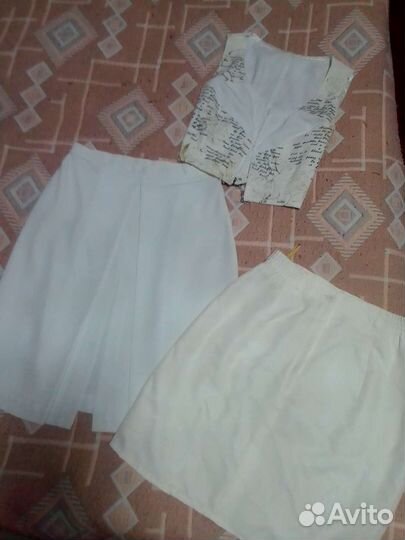 Две юбки и жилет