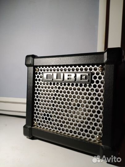 Гитарный комбоусилитель