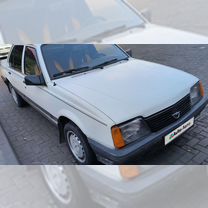 Opel Ascona 1.6 MT, 1986, 200 000 км, с пробегом, цена 150 000 руб.