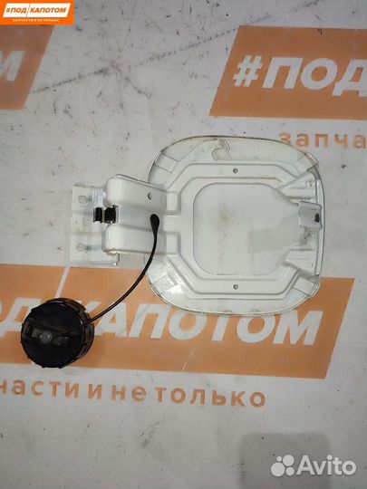 Лючок топливного бака Mitsubishi Outlander