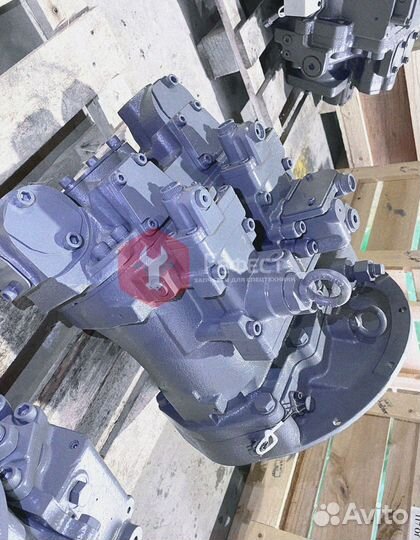 Основной насос Hitachi ZX200LC-3 9262320