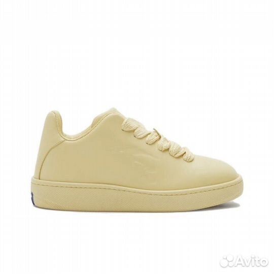 Burberry ”Yellow”