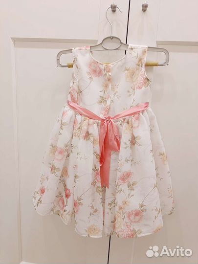 Платье на девочку