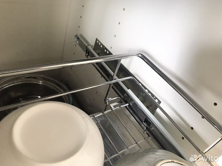 Выдвижная сушка в шкаф 60х60 см