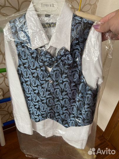 Нарядный костюм для мальчика 110 размер