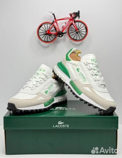 Кроссовки мужские белые Lacoste