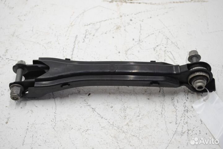 Тяга задней подвески Mercedes C W205 2013