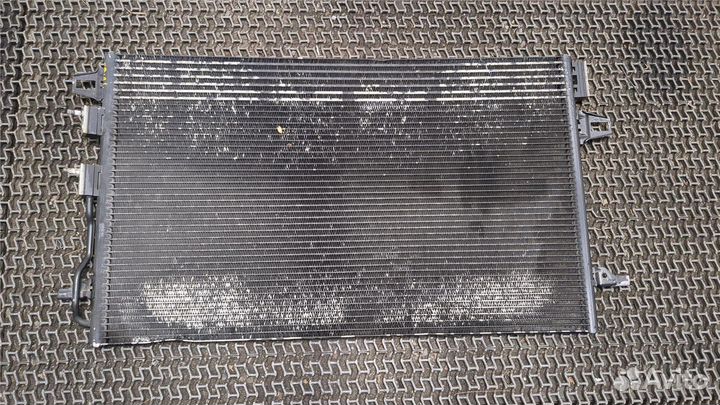 Радиатор кондиционера Chrysler Town-Country, 2005