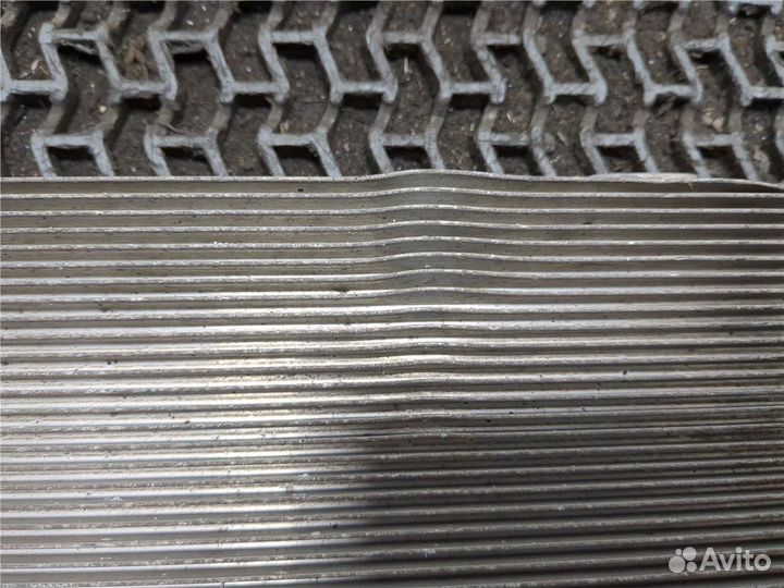 Радиатор масляный Volkswagen Touran, 2007