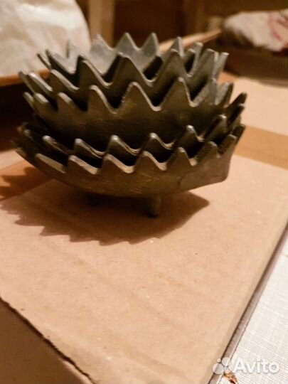 Пепельница еж (не комплект)