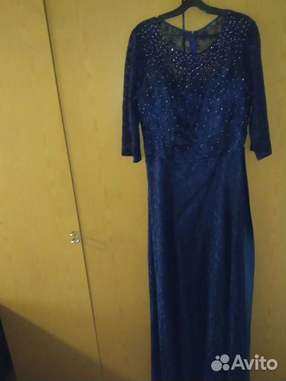 Вечернее платье