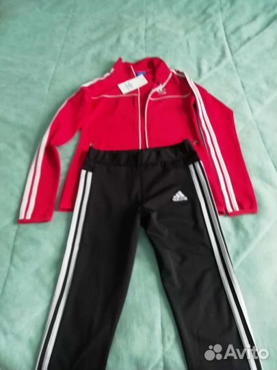 Спортивный костюм adidas