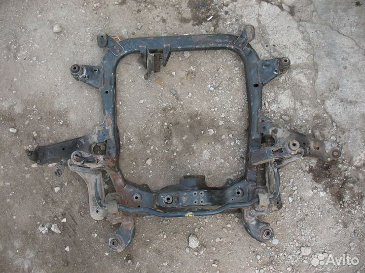 Подрамник Opel Astra H
