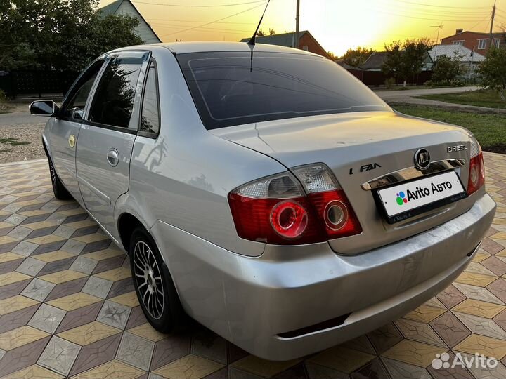 LIFAN Breez (520) 1.6 МТ, 2009, 154 000 км