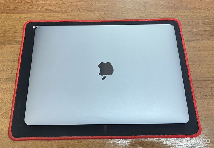 Apple MacBook Pro 13 2017/i5/8gb/256gb