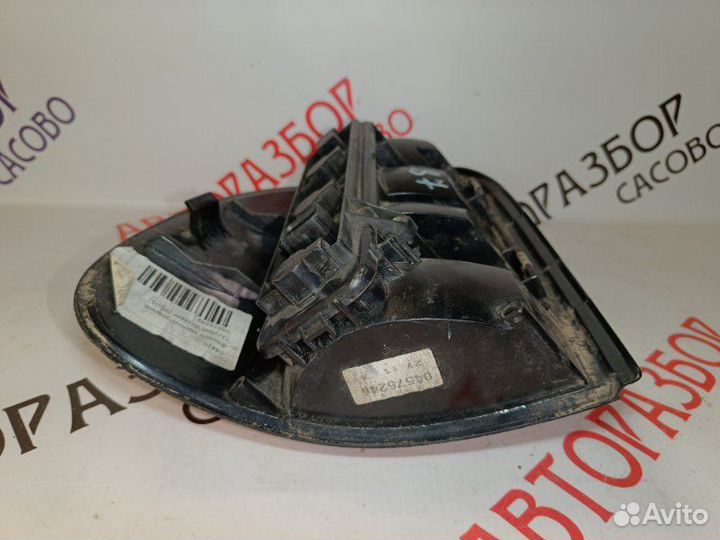 Фонарь задний задний правый Chrysler Voyager