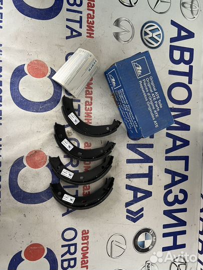 Тормозные колодки BMW 7 E38 рест. 1998 03013701502