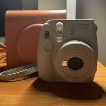 Пленочный фотоаппарат instax mini 9