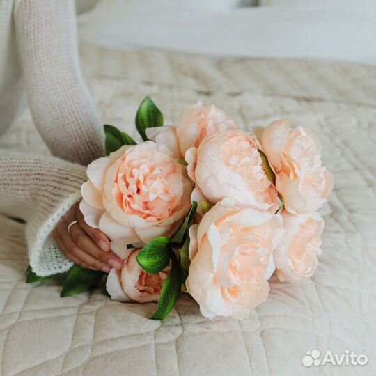 Искусственный букет цветов из 10 голов пиона