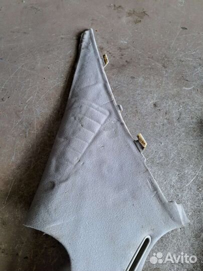 Обшивка стойки задний правый Mercedes w220