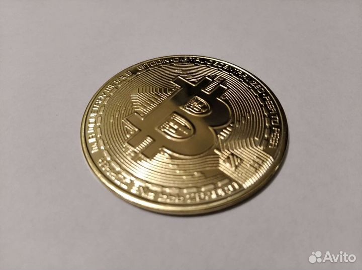 Монета биткоин