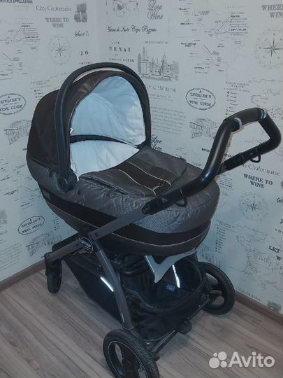 Детская коляска 3 в 1