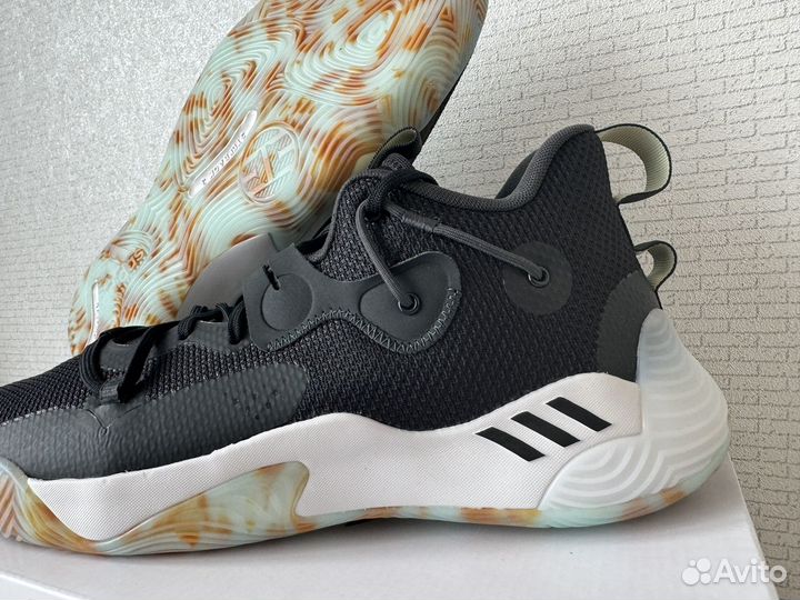 Баскетбольные кроссовки Adidas Harden Stepback 3