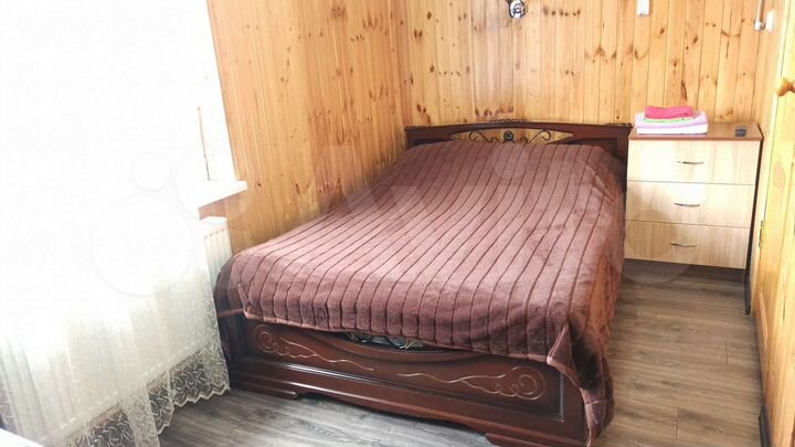 Комната 12 м² в 4-к., 2/2 эт.