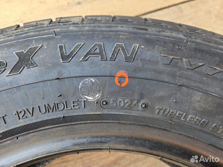 Triangle Connex Van TV701 215/70 R15C 109S