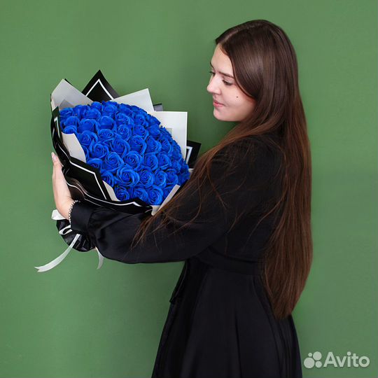 Букет из 51 мыльной,синей розы