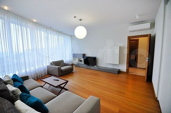 3-к. квартира, 148 м², 13/15 эт.