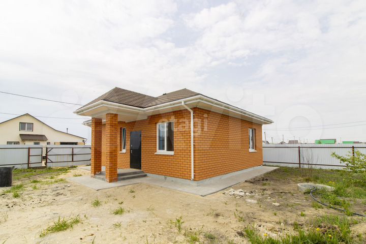 Дом 61,2 м² на участке 8 сот.