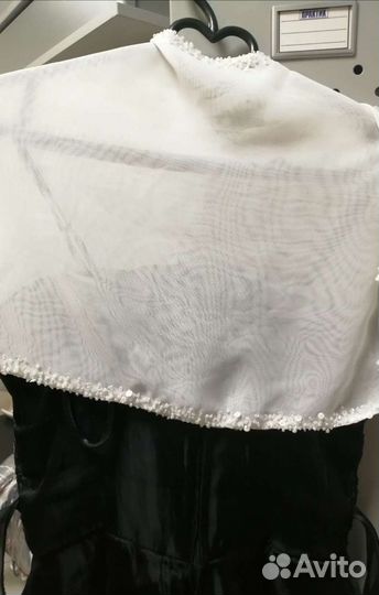 Нарядное платье