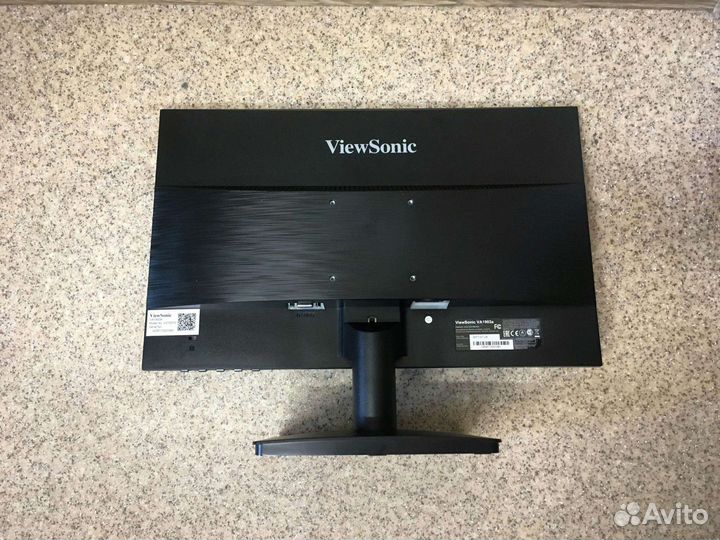 Монито р ViewSonic VA1903a