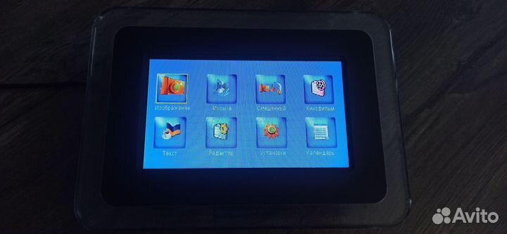 Цифровая фото рамка bbk