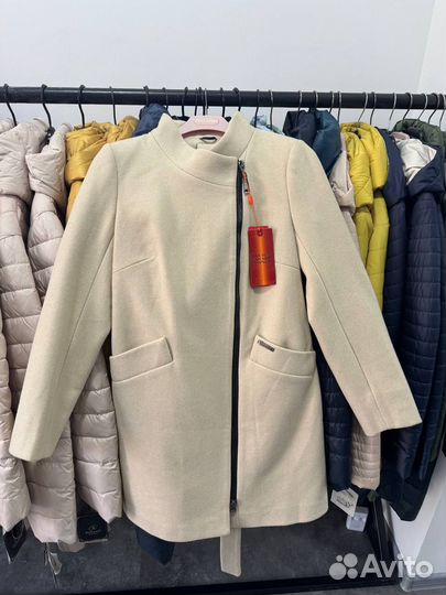 Обновите свой гардероб: верхняя одежда по суперцен