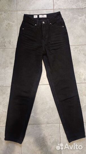 Джинсы bershka mom 32